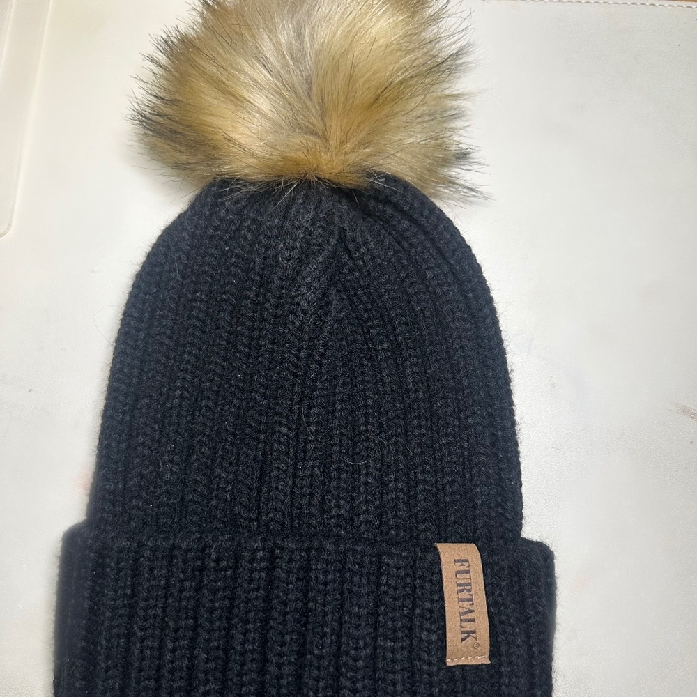 CUTE WINTER BEANIE